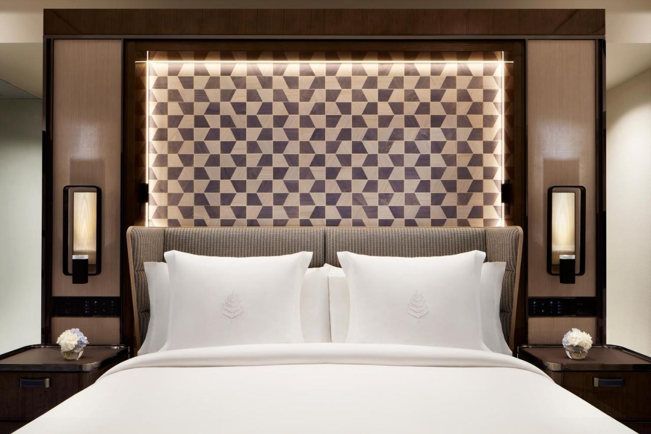 Premier Zimmer mit 2 Doppelbetten und Peak-Blick