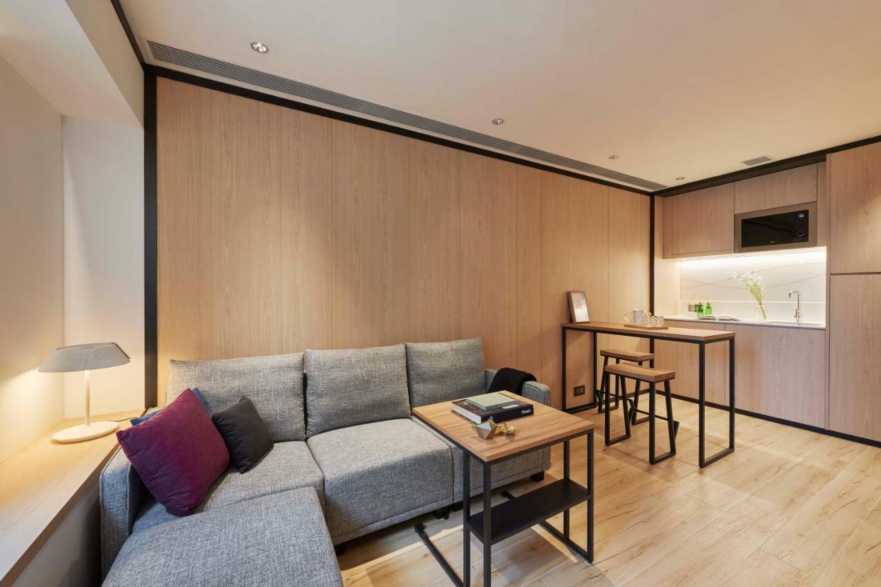 Harbour View One Bedroom(South Tower)