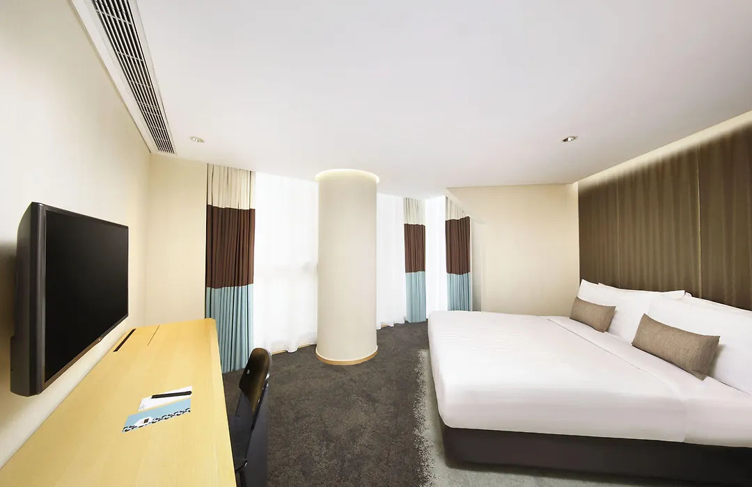 Hotel 108, Hong Kong-1