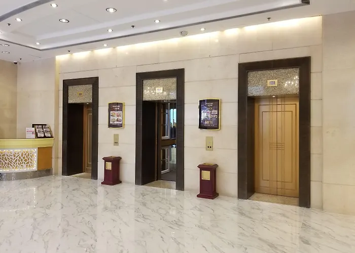 Ramada Hong Kong Grand View