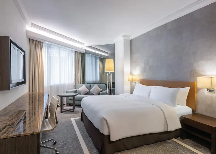 Gateway Hotel, Marco Polo